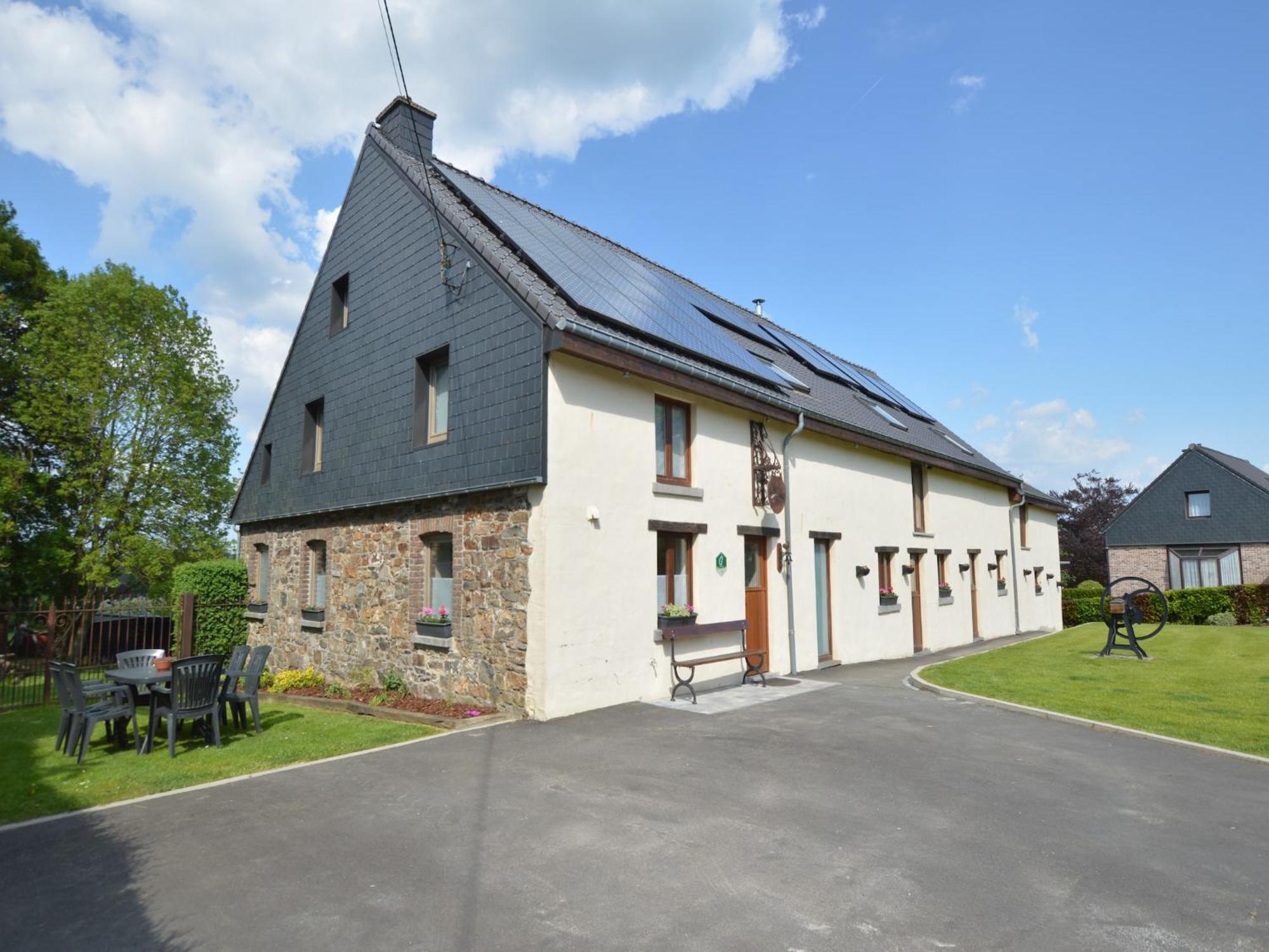 Charming Cottage Near Famous Francorchamps Exteriör bild