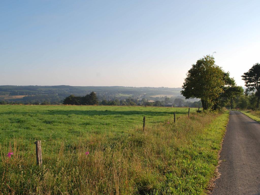 Charming Cottage Near Famous Francorchamps Exteriör bild